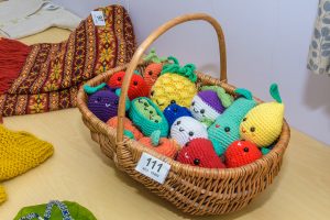 Image of a basket of knitted fruit